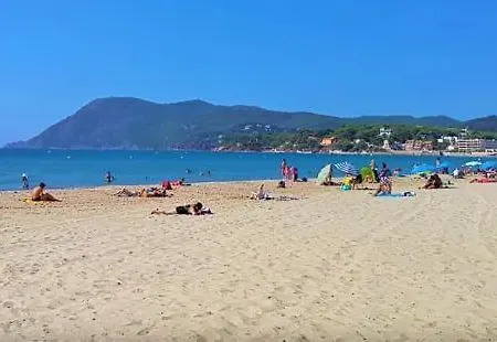 度假居 Maisonnette 1 Climatisation Calme Jardin Bbq Plages